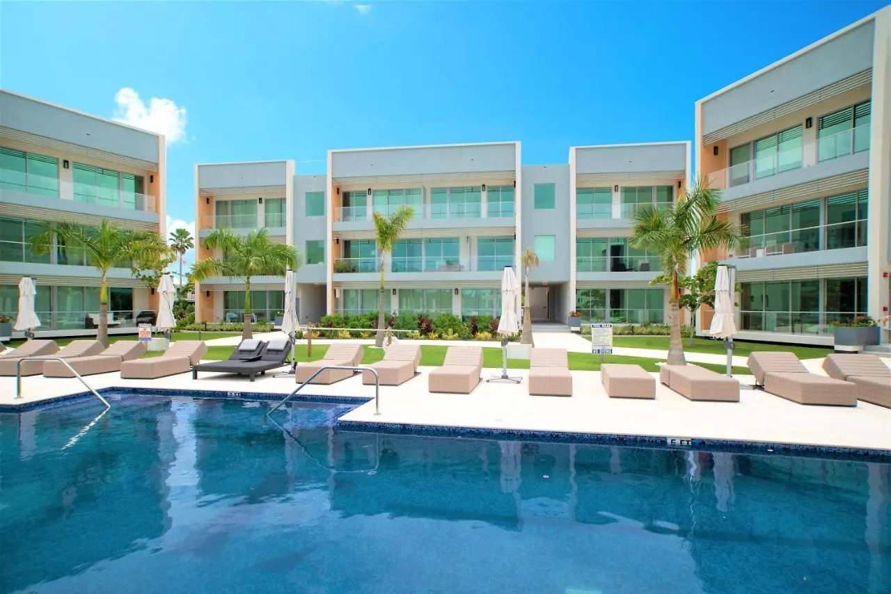 Cayman Luxury Rentals At One Canal Point 조지 타운