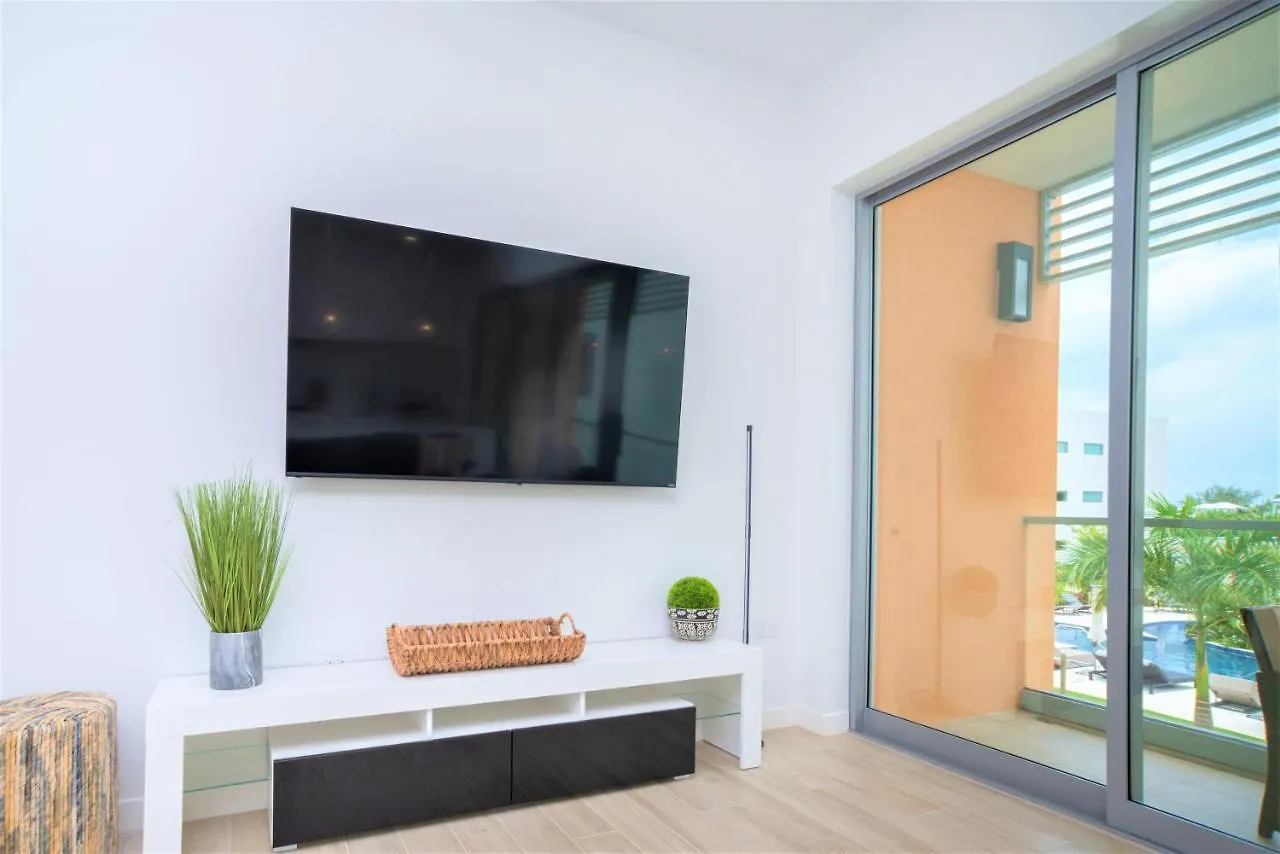Cayman Luxury Rentals At One Canal Point 조지 타운 케이맨 제도