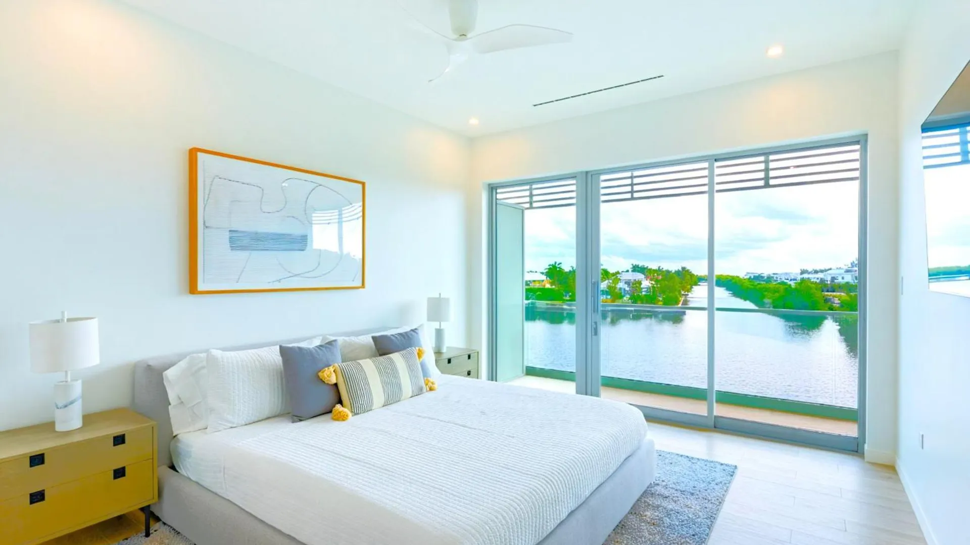 Cayman Luxury Rentals At One Canal Point 조지 타운 0*,  케이맨 제도