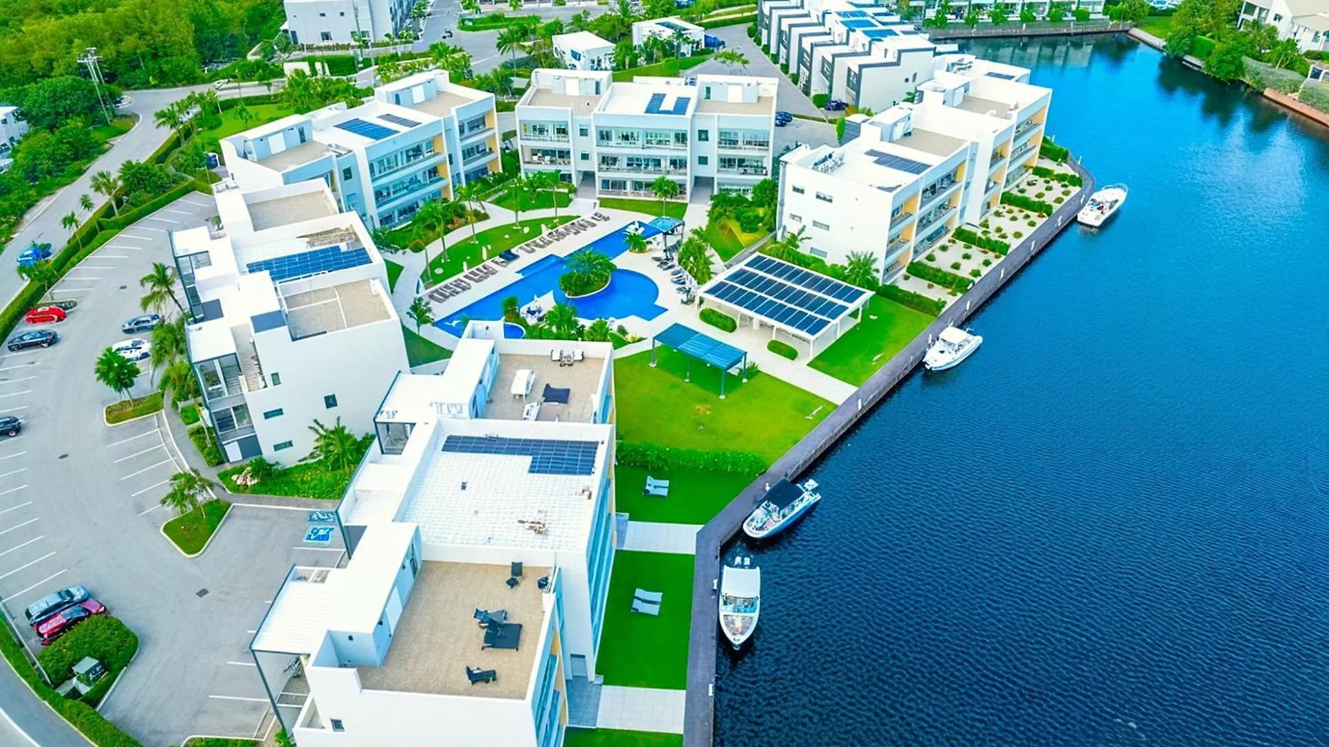 빌라 Cayman Luxury Rentals At One Canal Point 조지 타운